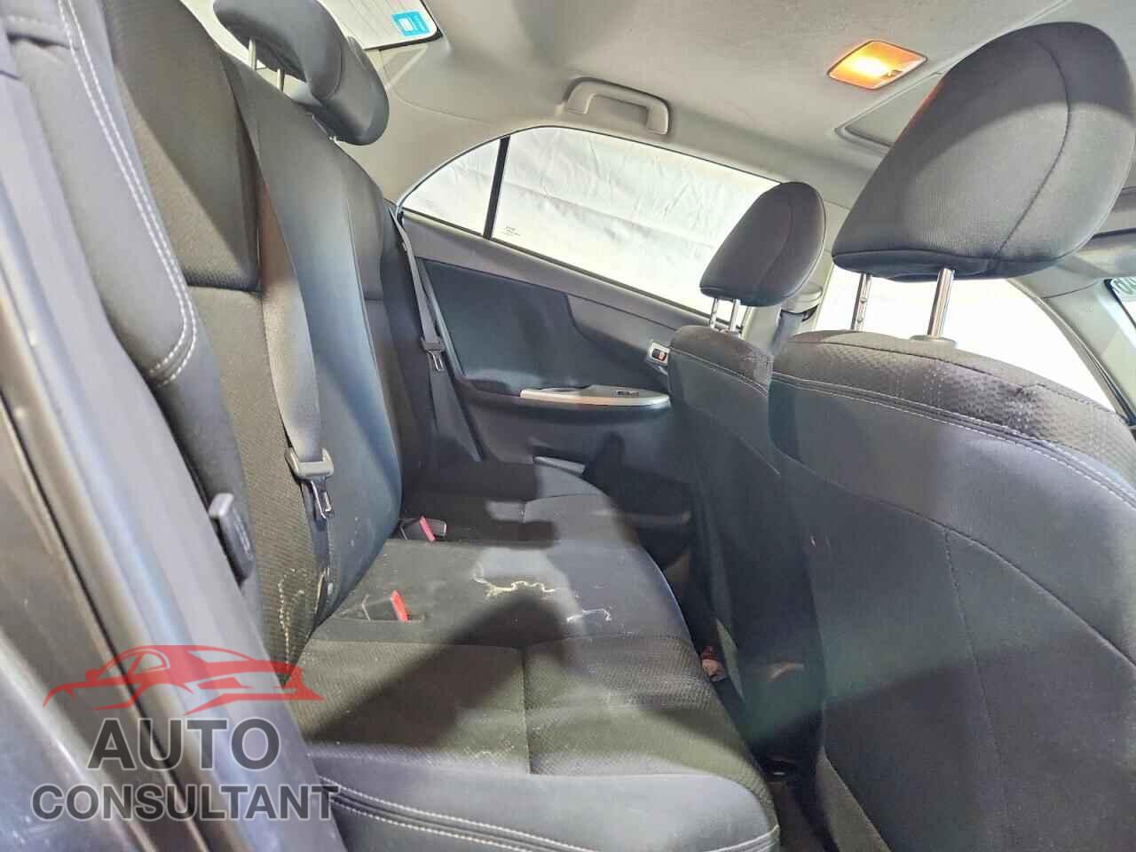 TOYOTA COROLLA 2012 - 2T1BU4EE2CC896806