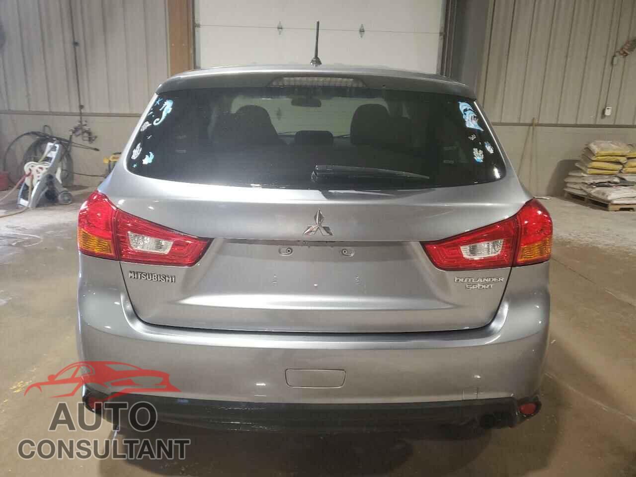 MITSUBISHI OUTLANDER 2015 - 4A4AR3AU6FE060110