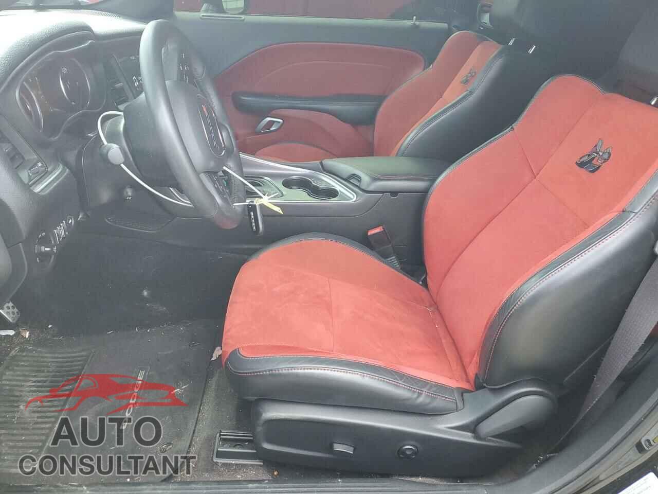 DODGE CHALLENGER 2017 - 2C3CDZFJ5HH588656
