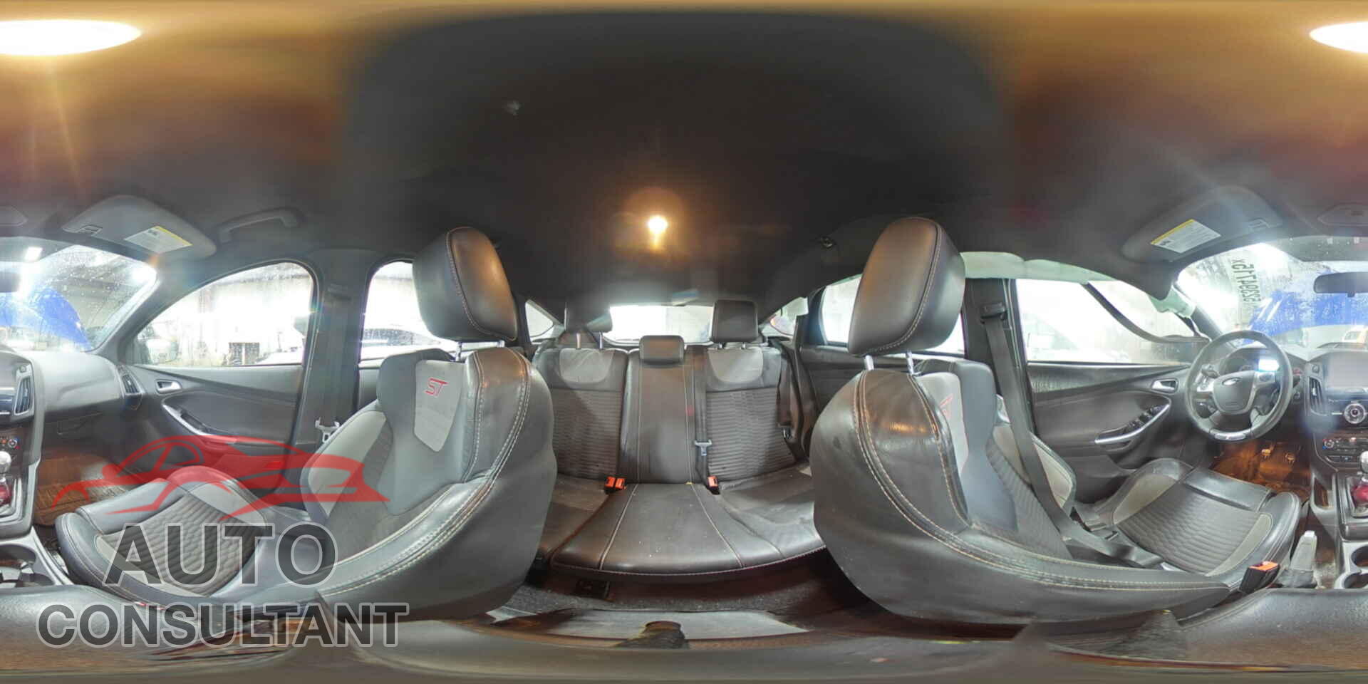 FORD FOCUS 2014 - 1FADP3L95EL105184