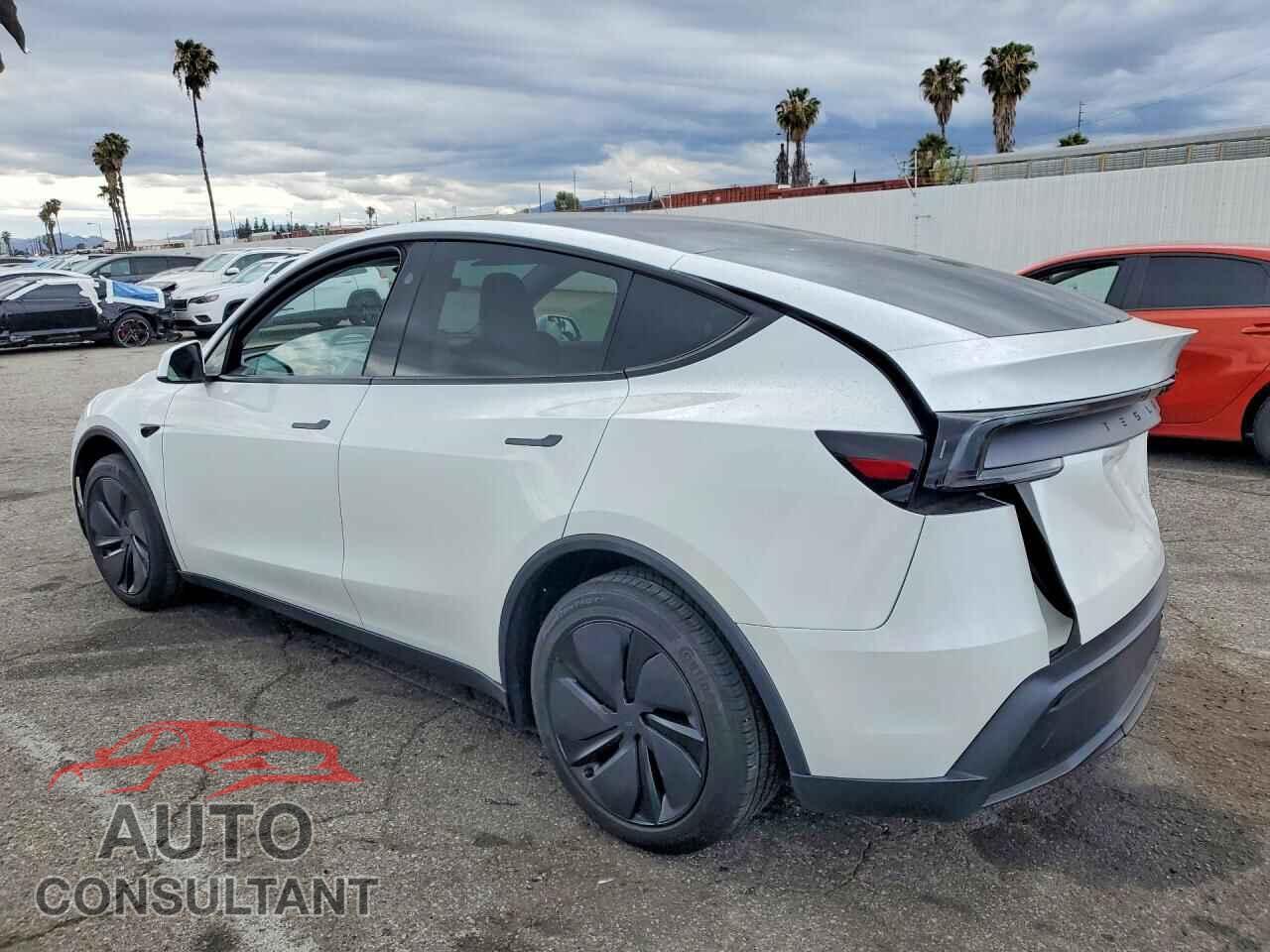 TESLA MODEL Y 2026 - 7SAYGDEE3TF347373