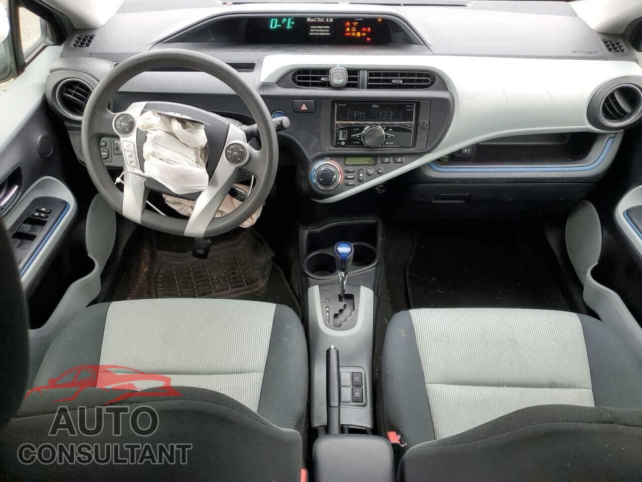 TOYOTA PRIUS 2012 - JTDKDTB30C1003761