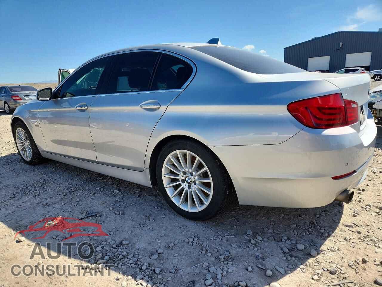 BMW 5 SERIES 2011 - WBAFU7C58BC870091