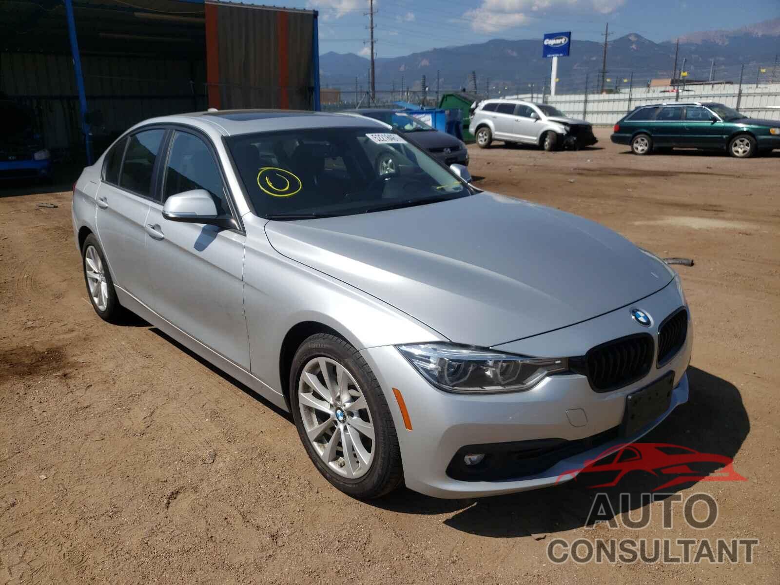 BMW 3 SERIES 2018 - WBA8E5G57JNU47526