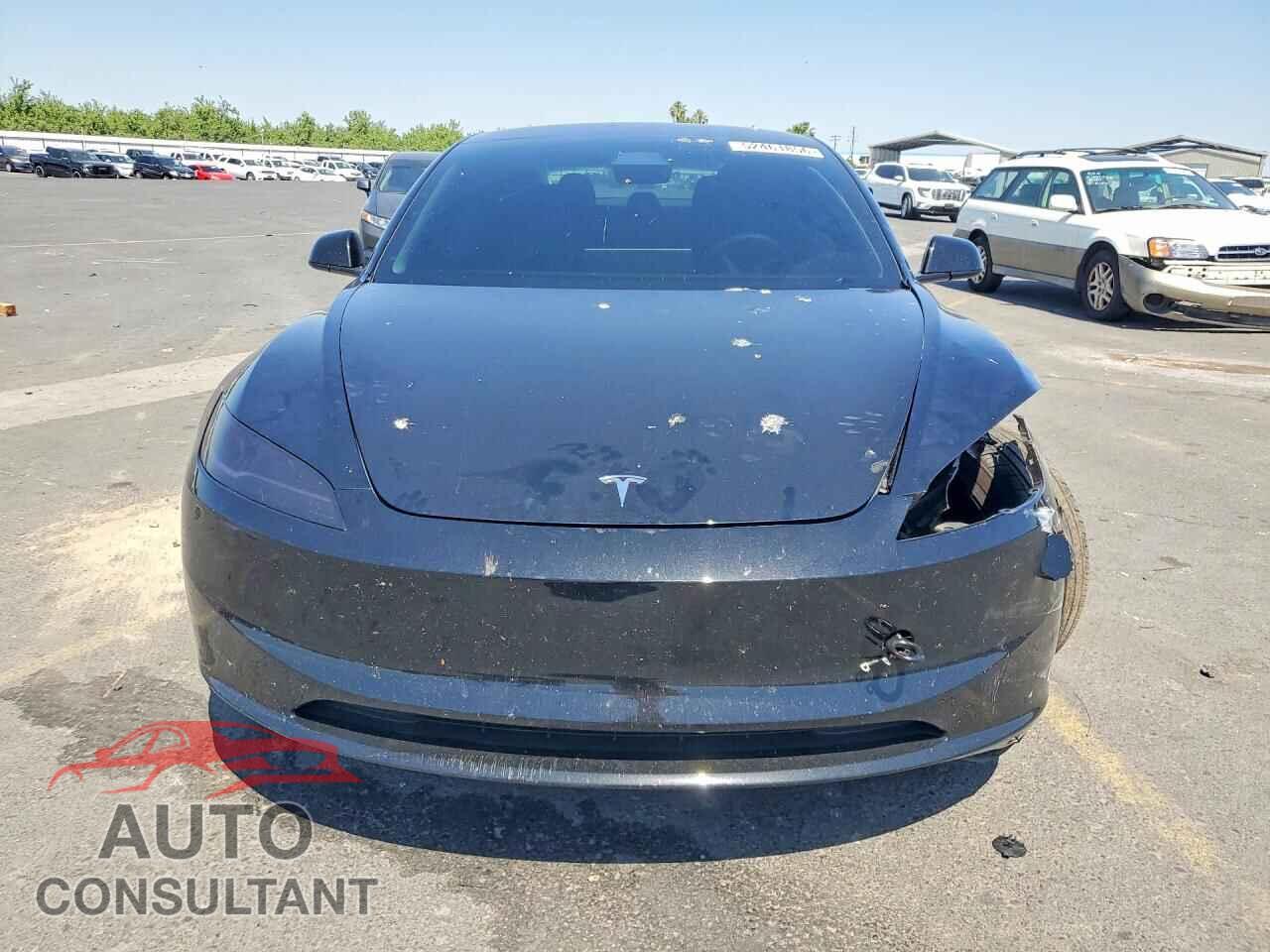 TESLA MODEL 3 2025 - 5YJ3E1EA4SF035215