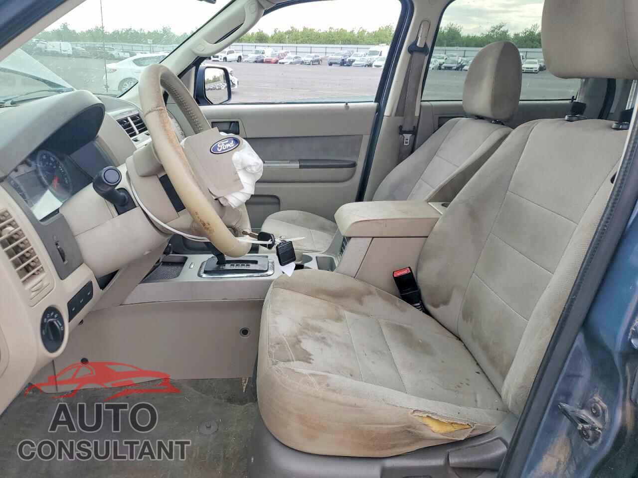 FORD ESCAPE 2011 - 1FMCU0D75BKA56320