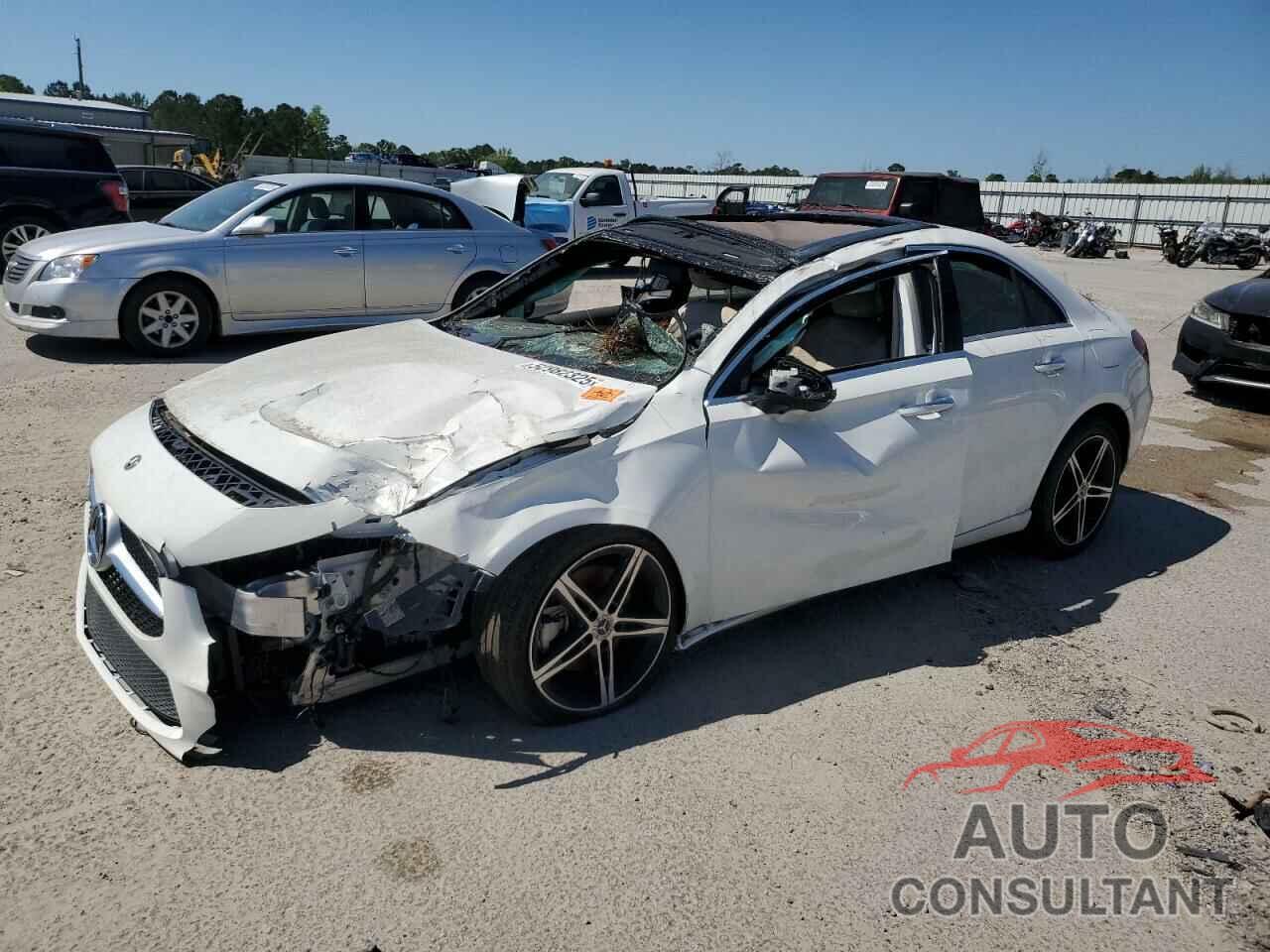 MERCEDES-BENZ A-CLASS 2020 - W1K3G4EB5LJ224217