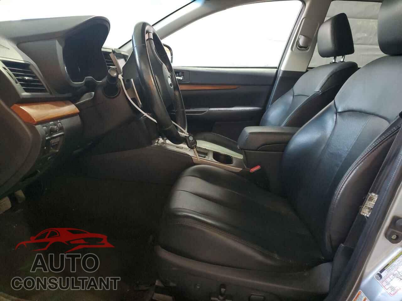 SUBARU OUTBACK 2014 - 4S4BRBNC7E3221125