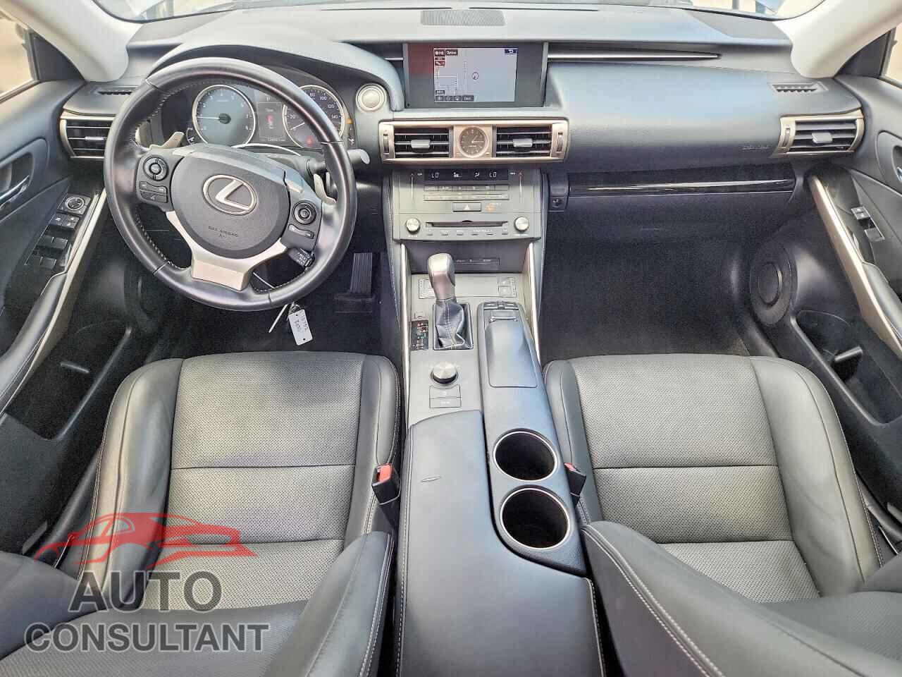 LEXUS IS 2015 - JTHBF1D23F5069431