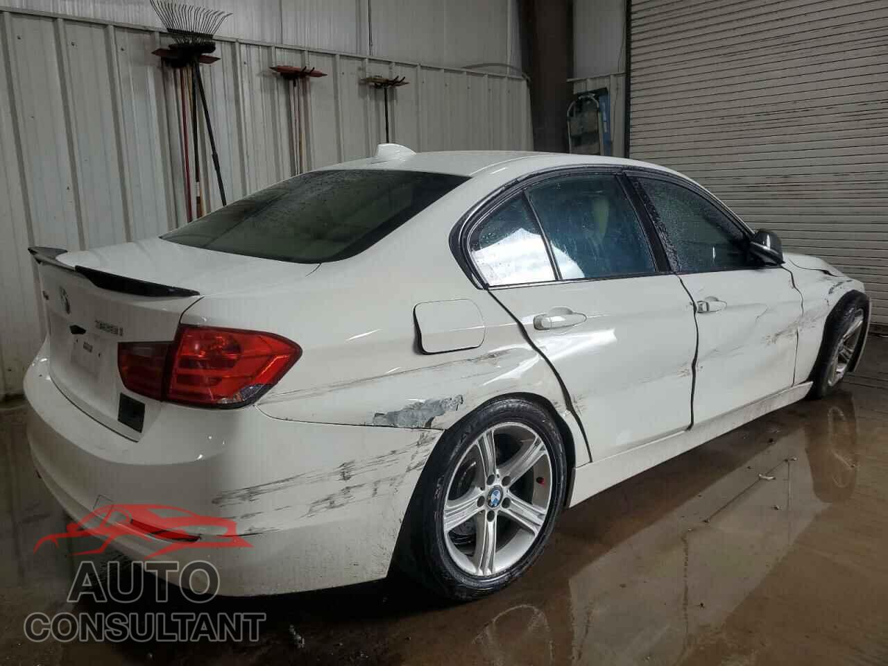 BMW 3 SERIES 2013 - WBA3B3C52DF530860