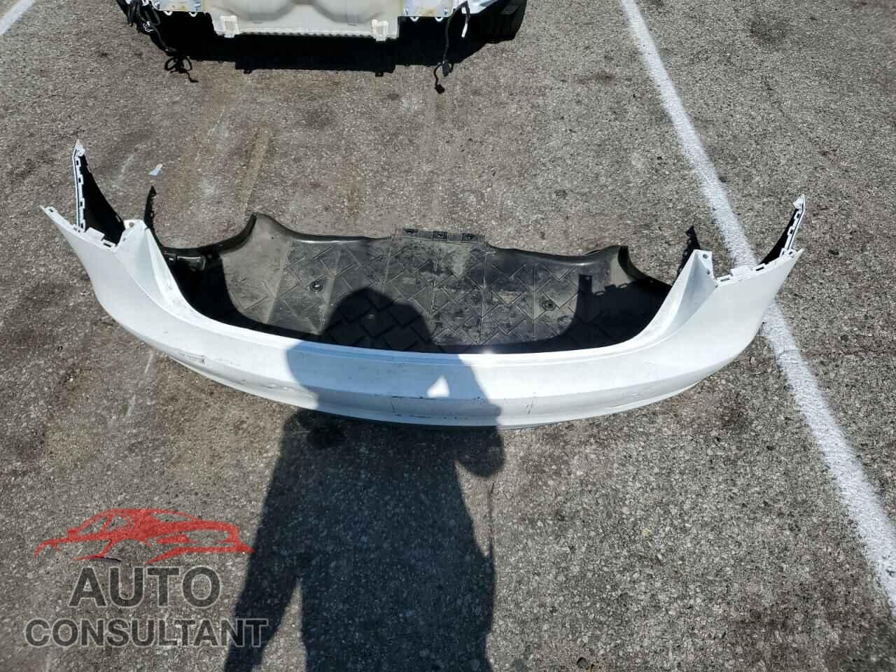 TESLA MODEL 3 2023 - 5YJ3E1EA1PF598441