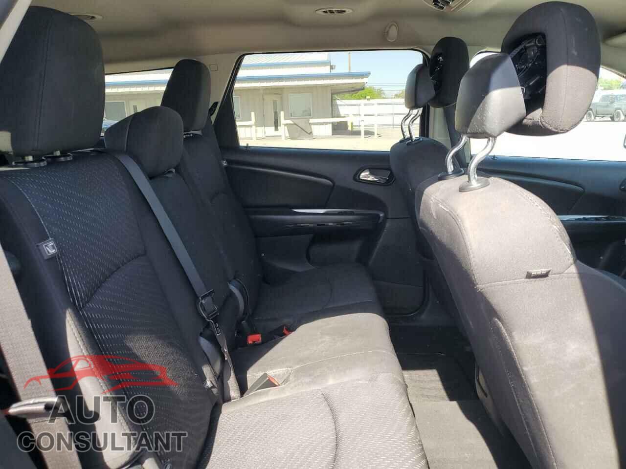 DODGE JOURNEY 2017 - 3C4PDCAB2HT552263
