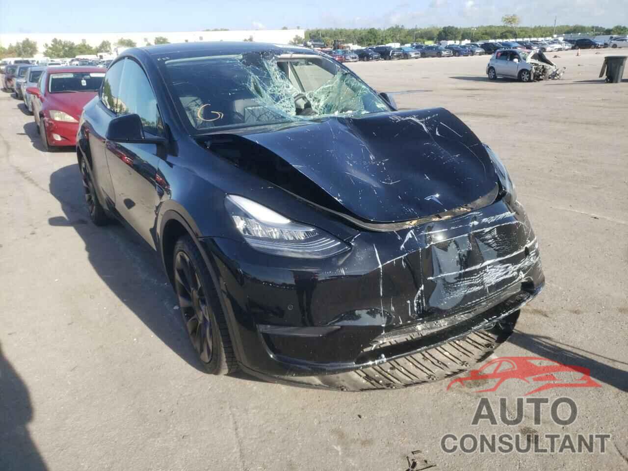 TESLA MODEL Y 2020 - 5YJYGDEE0LF048954