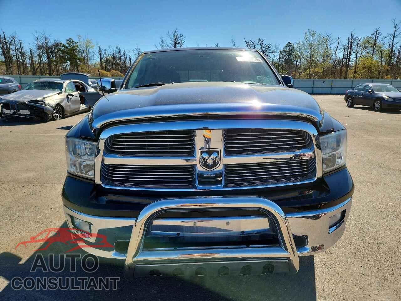 DODGE RAM 1500 2012 - 1C6RD7LT7CS188185