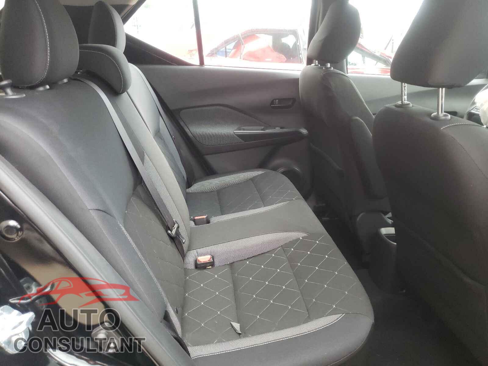NISSAN KICKS 2019 - 3N1CP5CU3KL565355