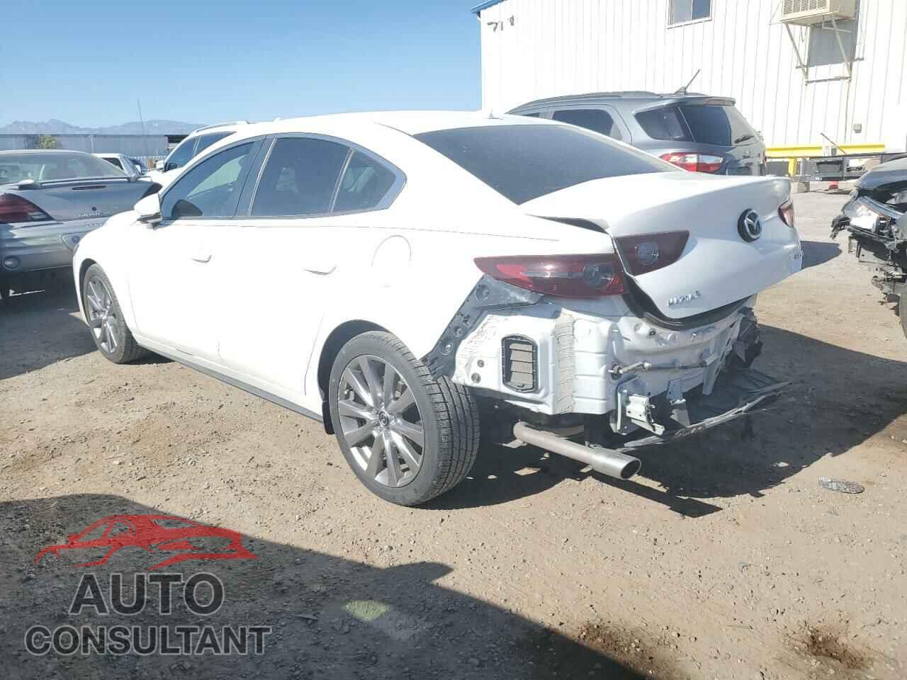 MAZDA 3 2019 - 3MZBPADL1KM109661