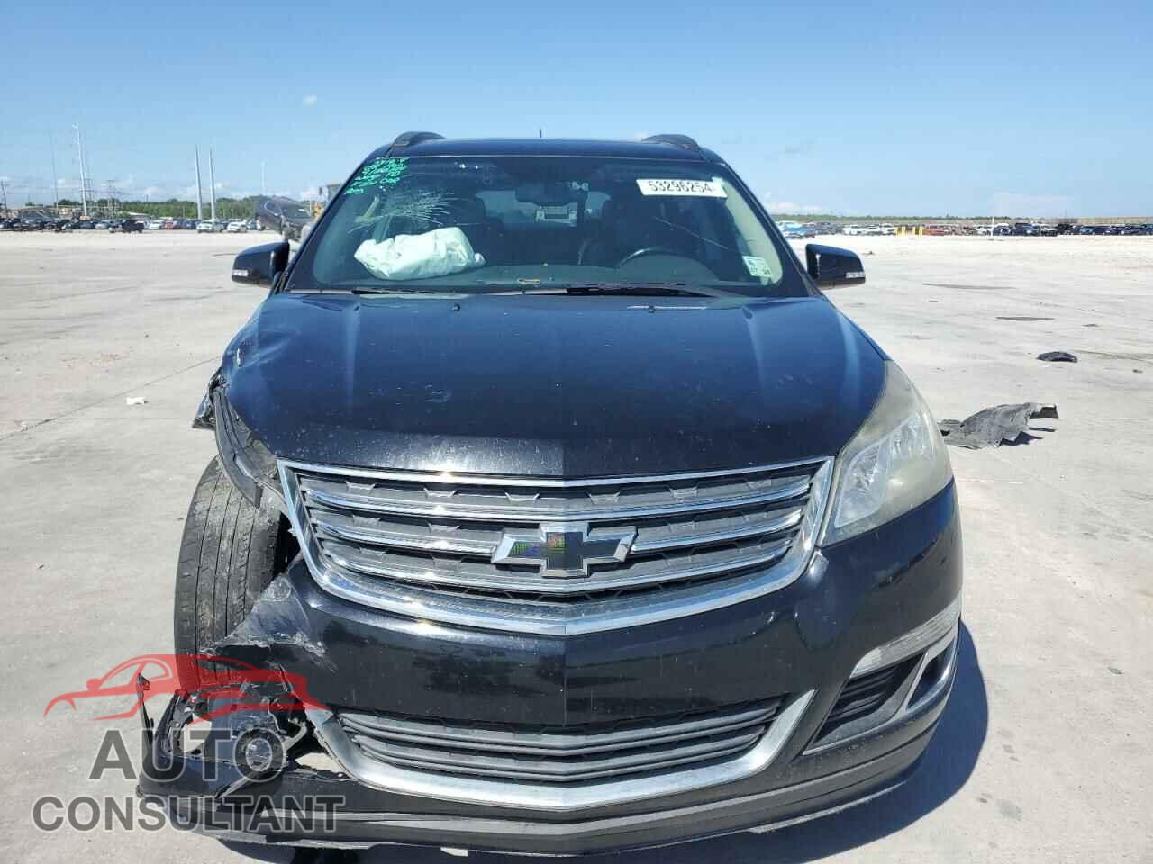 CHEVROLET TRAVERSE 2017 - 1GNKRHKD3HJ333948