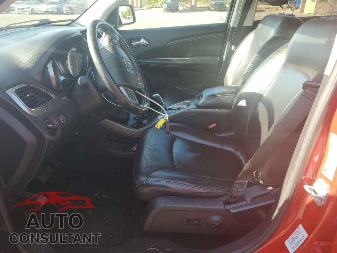 DODGE JOURNEY 2015 - 3C4PDCGG8FT557080