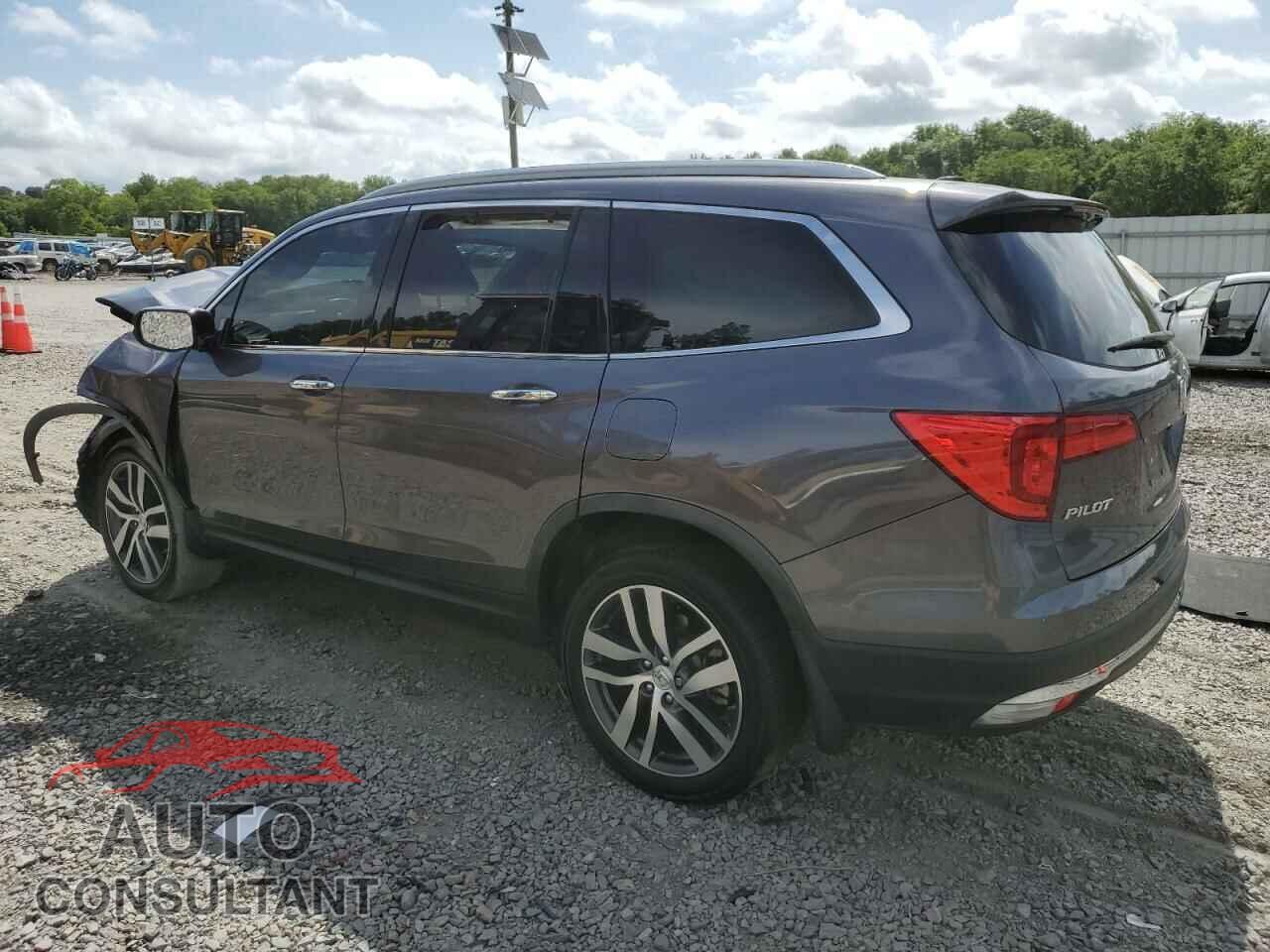 HONDA PILOT 2017 - 5FNYF6H90HB063121