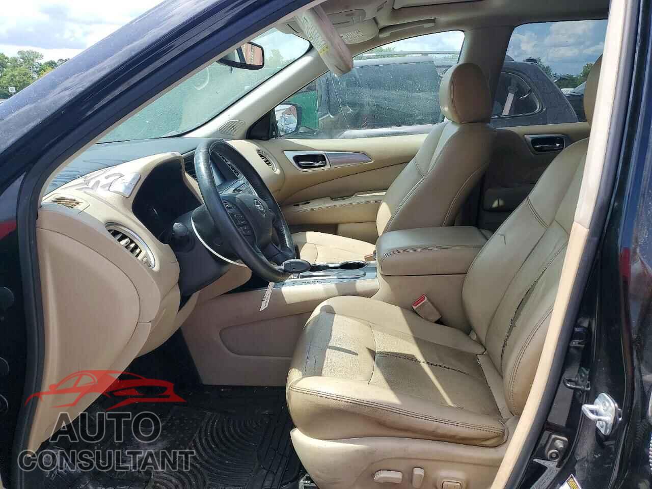 NISSAN PATHFINDER 2017 - 5N1DR2MN2HC620122