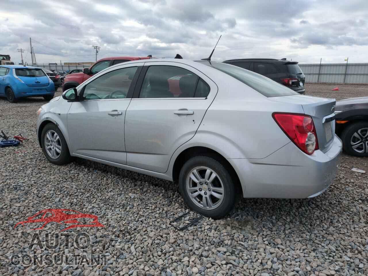 CHEVROLET SONIC 2012 - 1G1JD5SH2C4164834