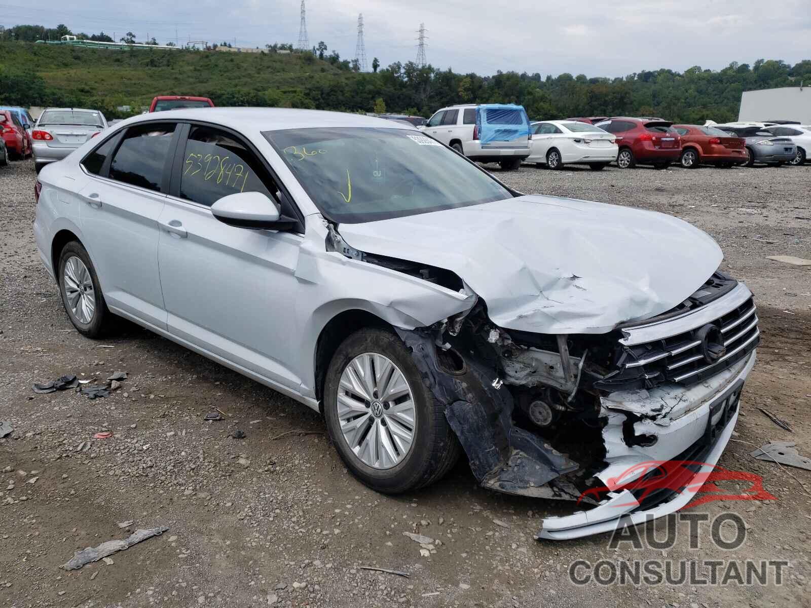 VOLKSWAGEN JETTA 2019 - 3VWCB7BU3KM131291