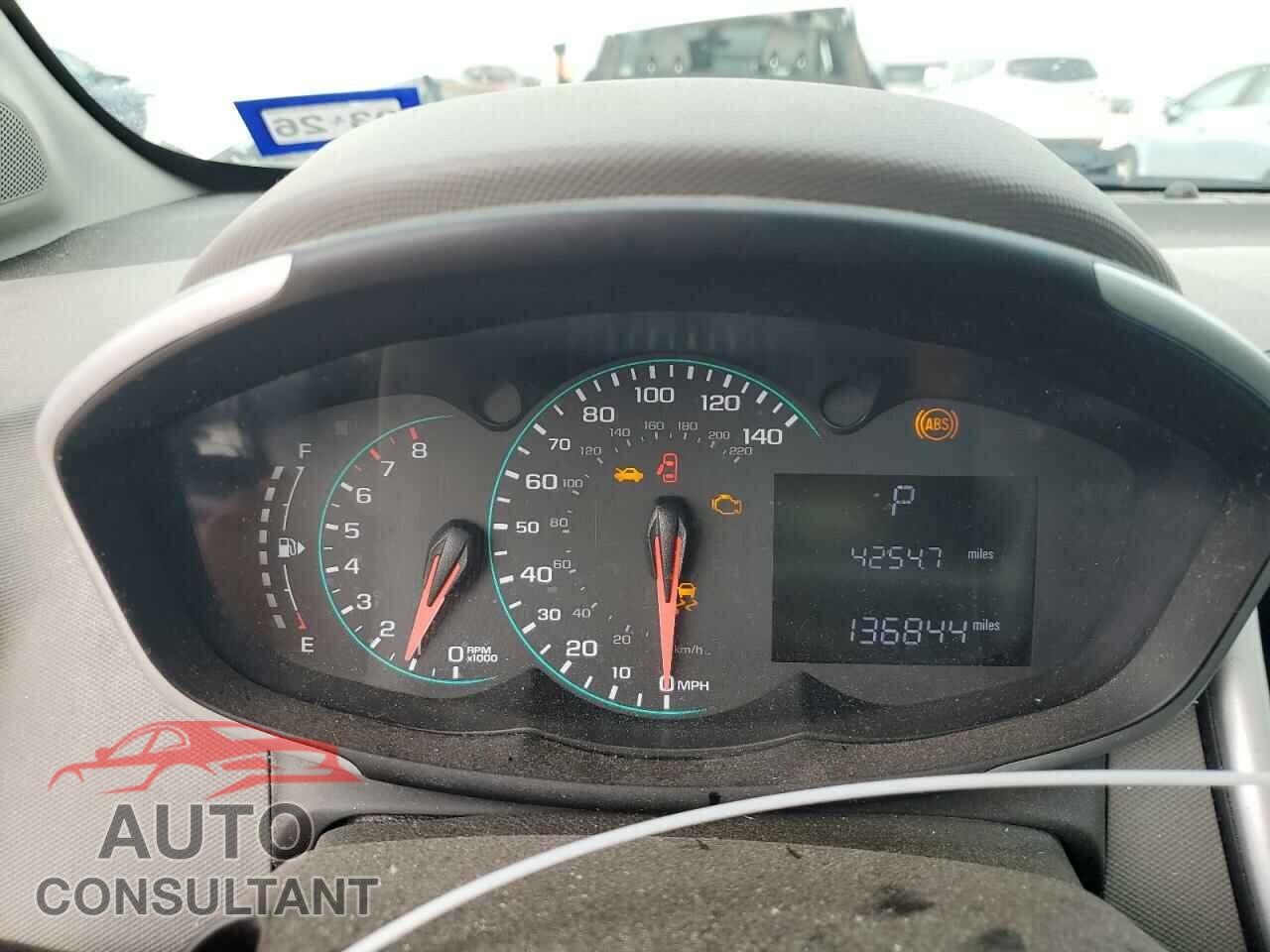 CHEVROLET SONIC 2018 - 1G1JB5SH8J4124583