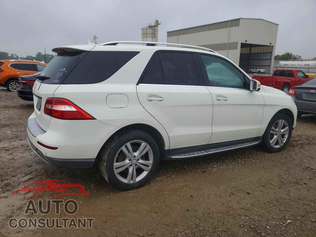 MERCEDES-BENZ M-CLASS 2013 - 4JGDA5JB3DA200023