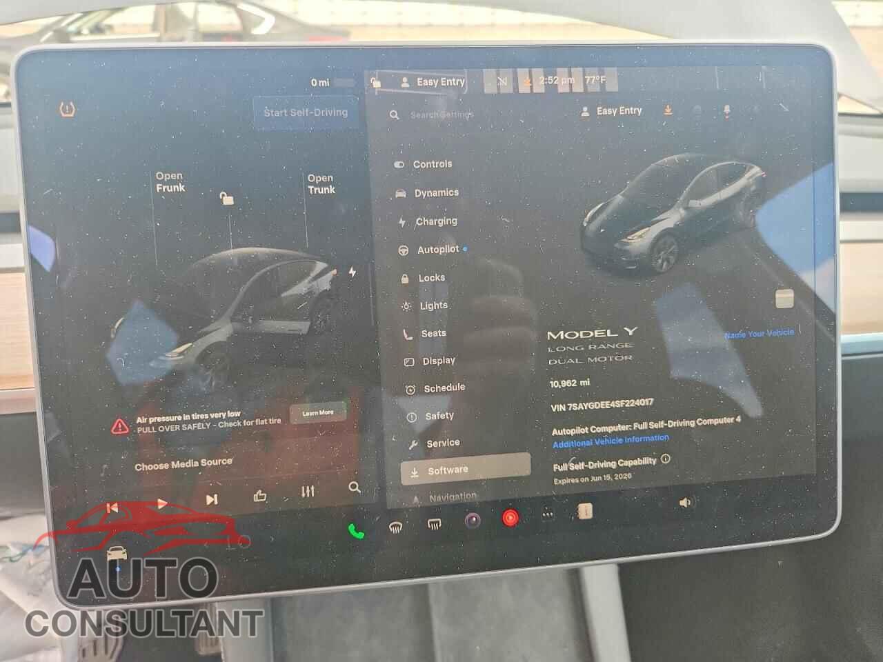 TESLA MODEL Y 2025 - 7SAYGDEE4SF224017