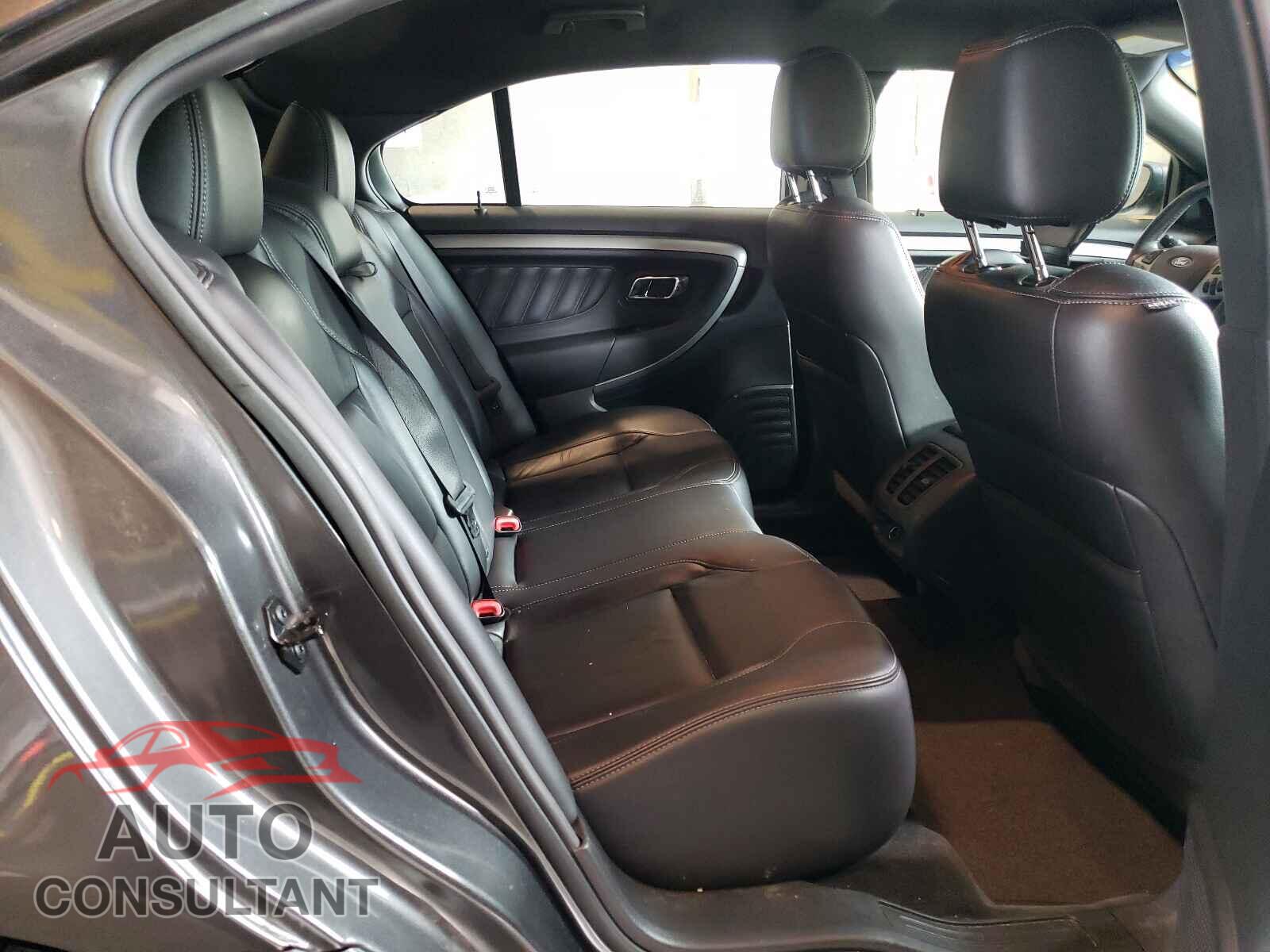 FORD TAURUS 2016 - 1FAHP2E81GG142809