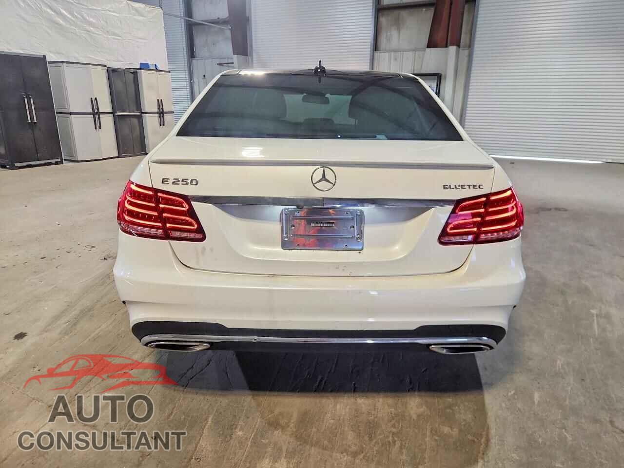 MERCEDES-BENZ E-CLASS 2015 - WDDHF9HB2FB143479
