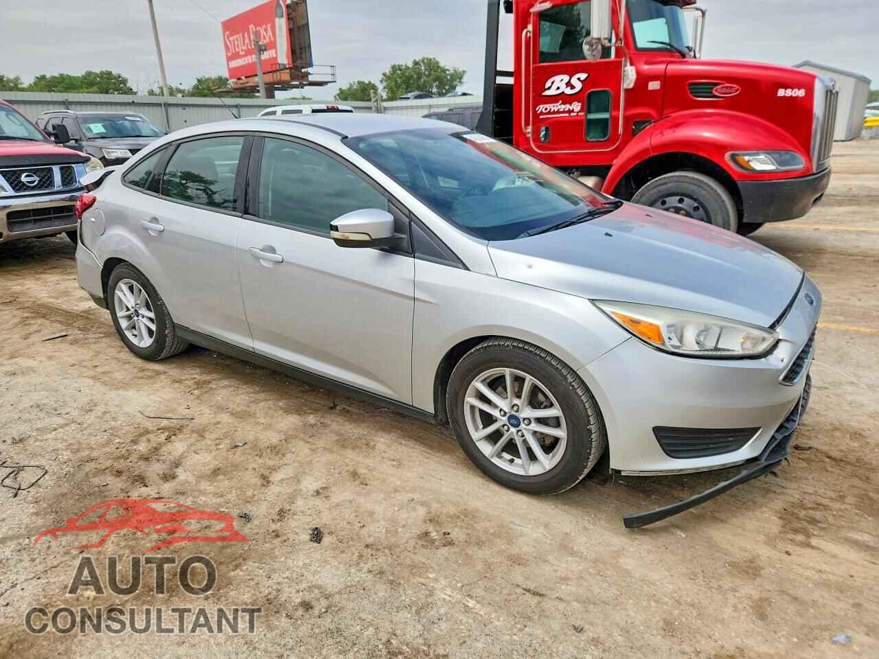 FORD FOCUS 2017 - 1FADP3F20HL229897