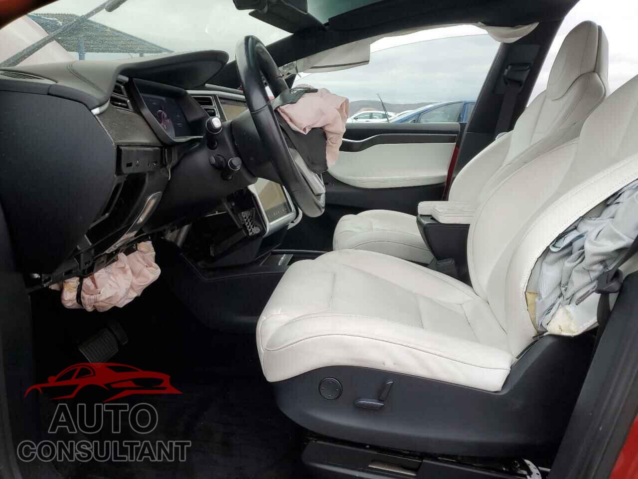 TESLA MODEL X 2017 - 5YJXCBE21HF065741