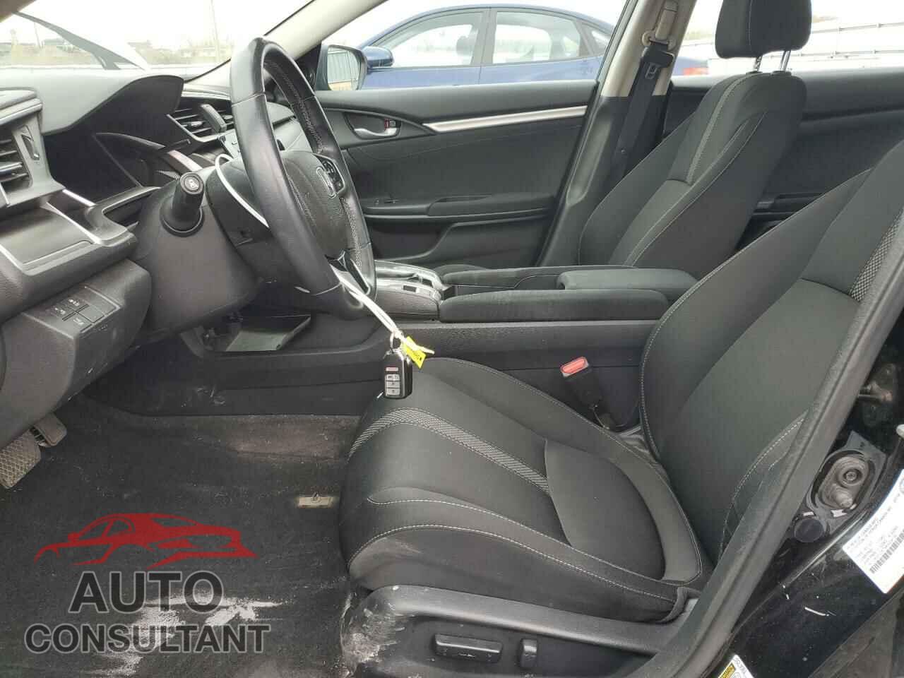 HONDA CIVIC 2019 - 2HGFC2F74KH034136