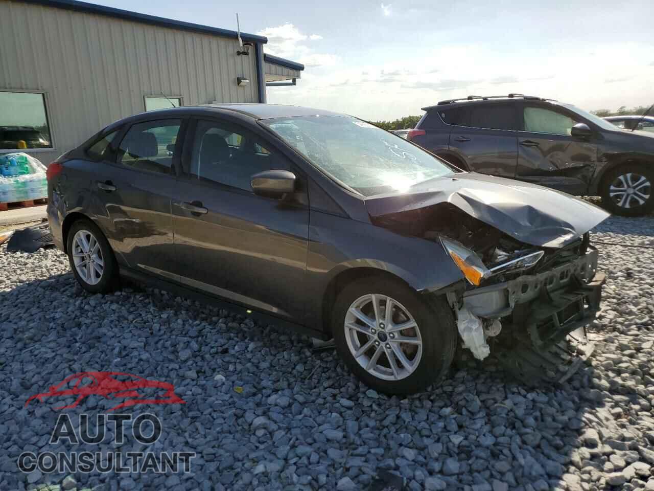 FORD FOCUS 2018 - 1FADP3F2XJL254344