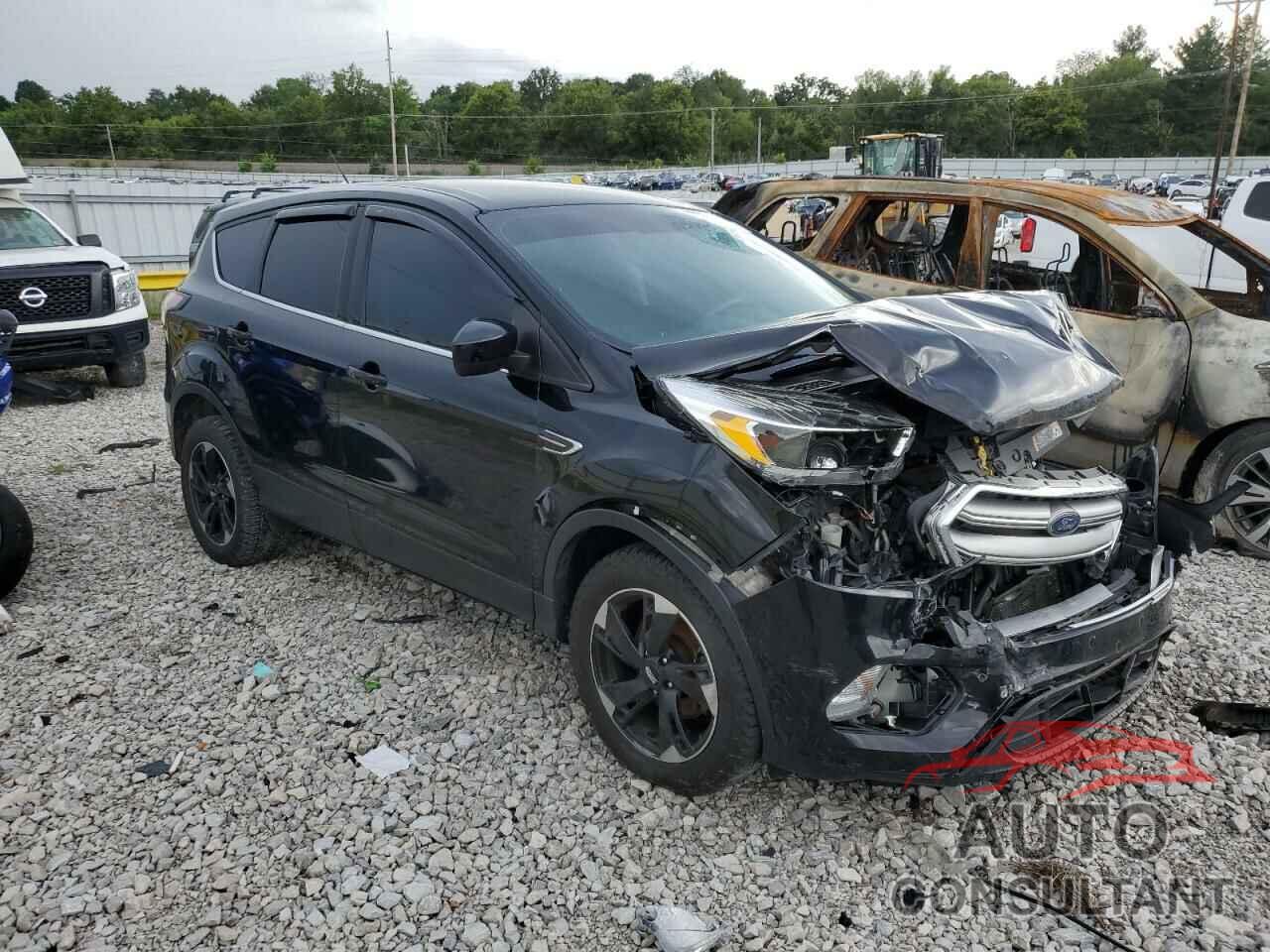 FORD ESCAPE 2017 - 1FMCU0GD4HUB46816