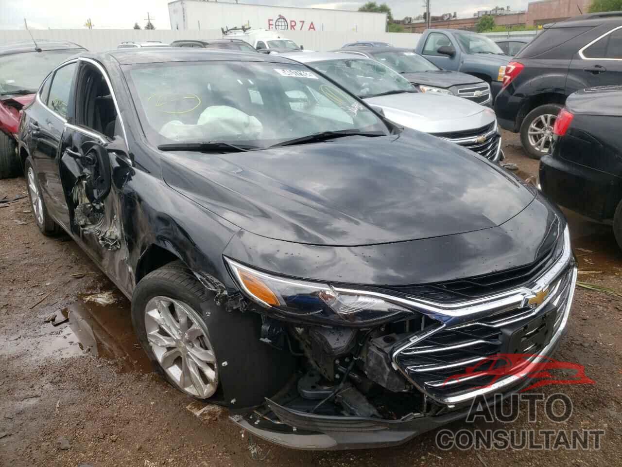 CHEVROLET MALIBU 2020 - 1G1ZD5STXLF080563