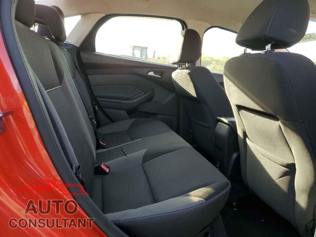 FORD FOCUS 2013 - 1FADP3F20DL203620