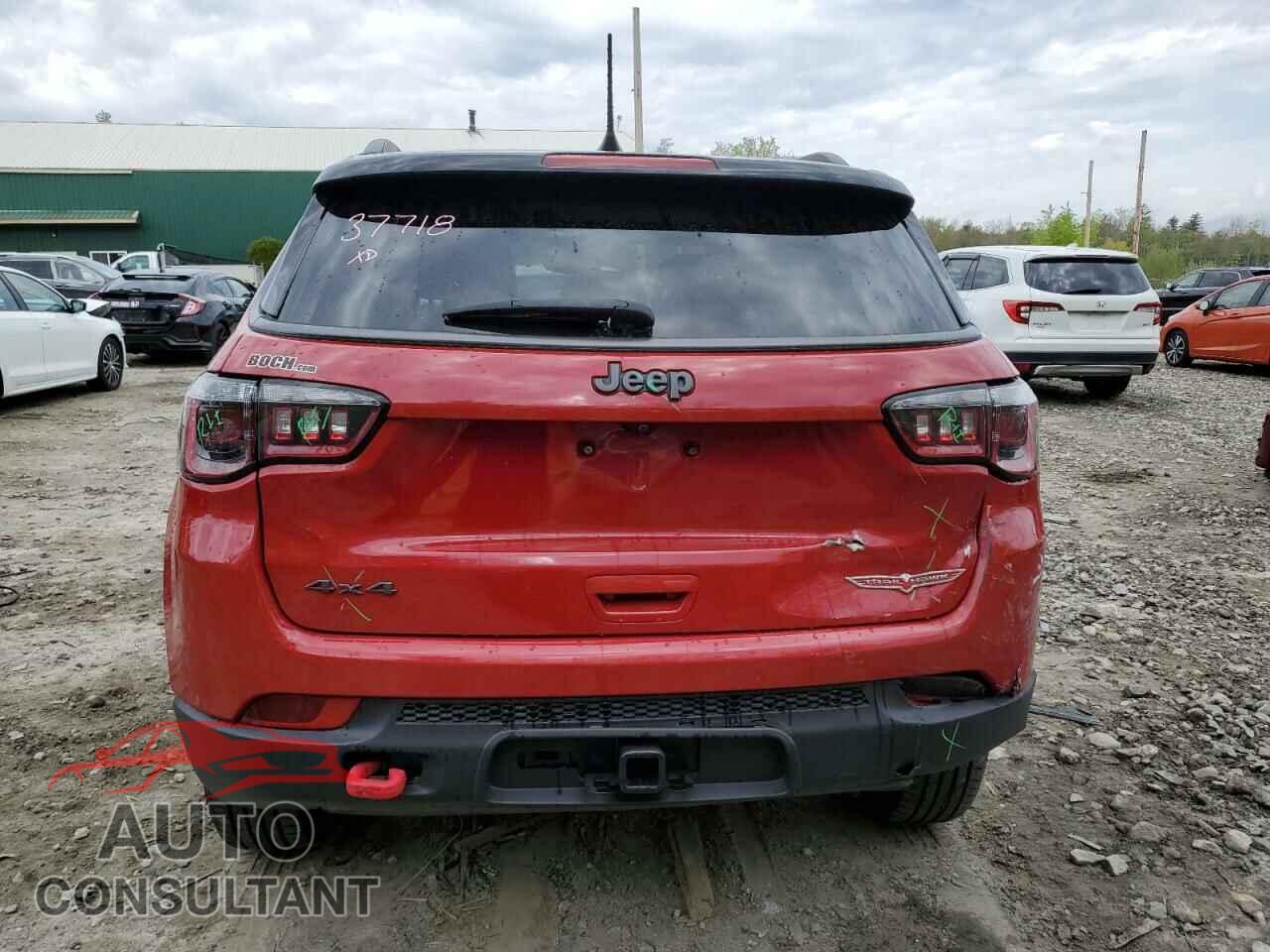 JEEP COMPASS 2018 - 3C4NJDDB4JT450955