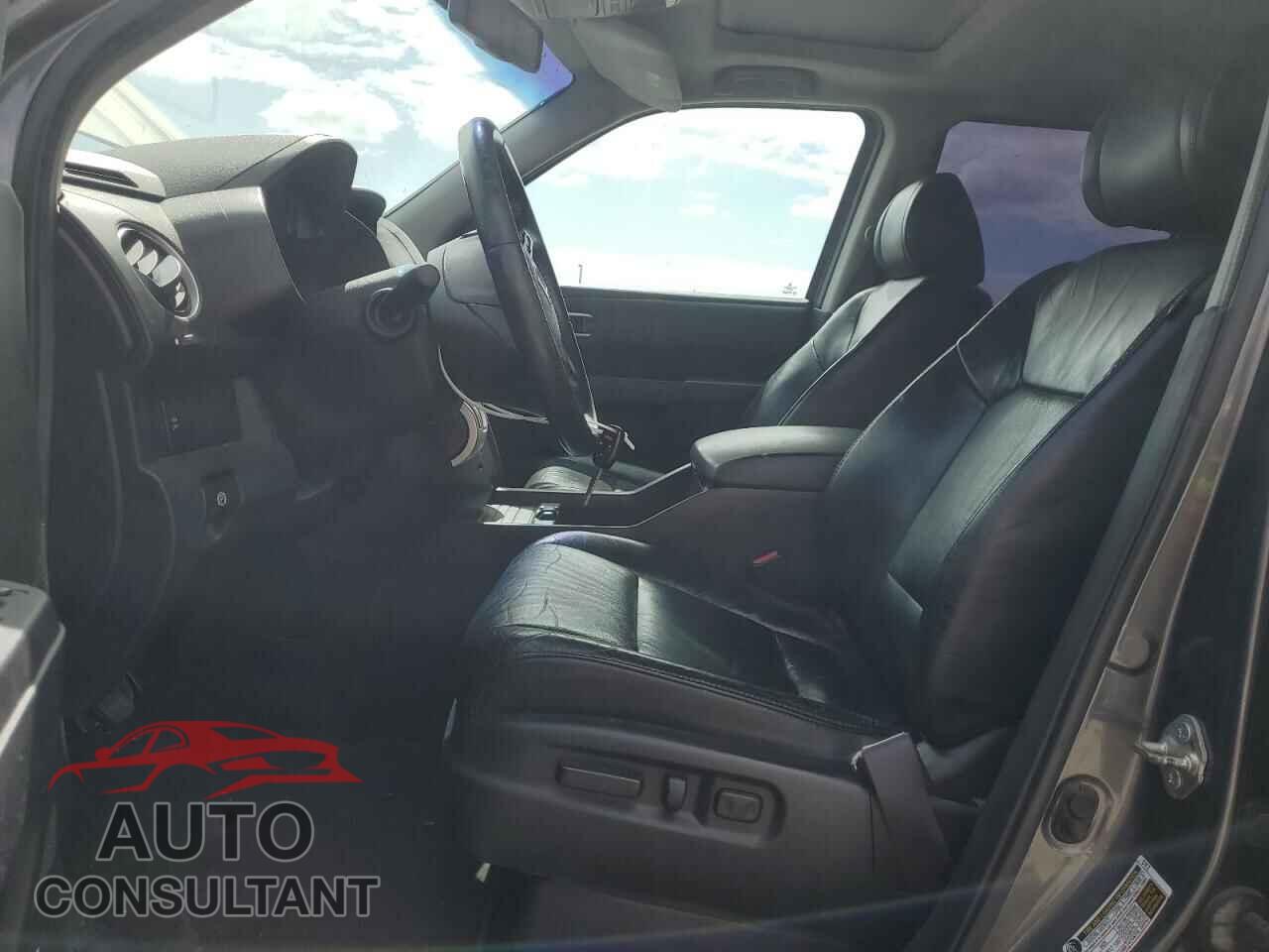 HONDA PILOT 2011 - 5FNYF3H5XBB050265