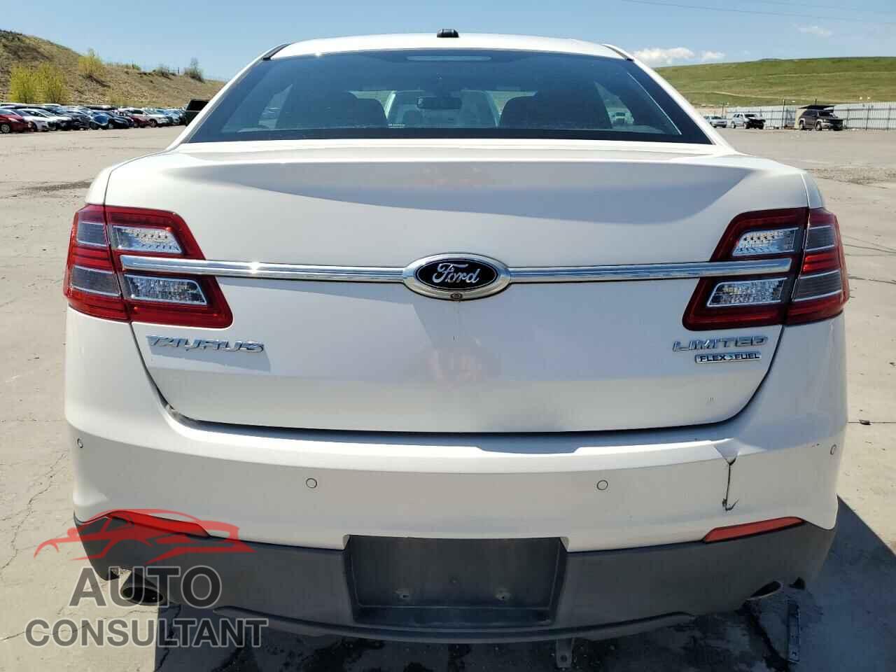 FORD TAURUS 2013 - 1FAHP2F81DG210827