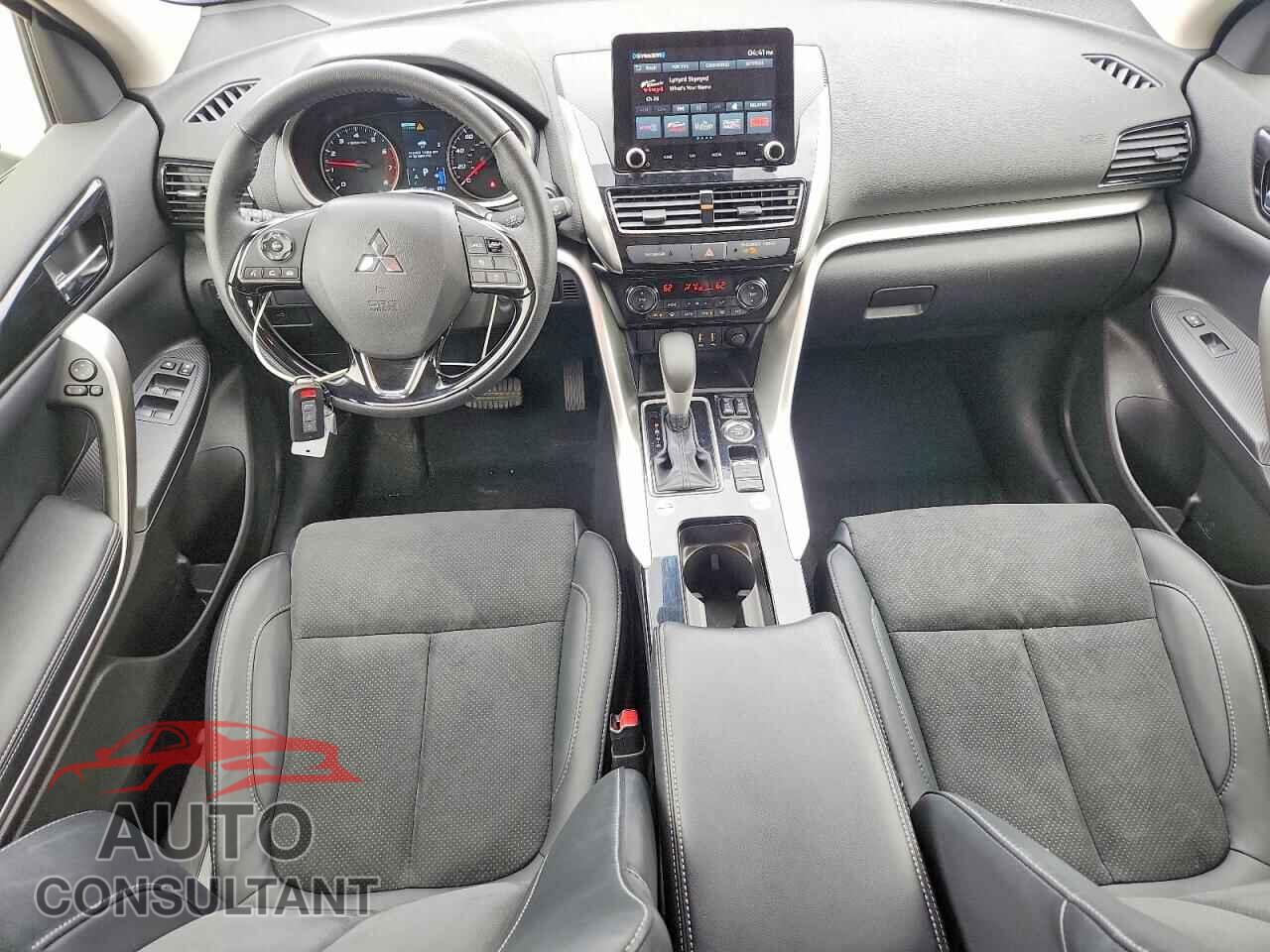 MITSUBISHI ECLIPSE 2025 - JA4ATWAA8SZ044150