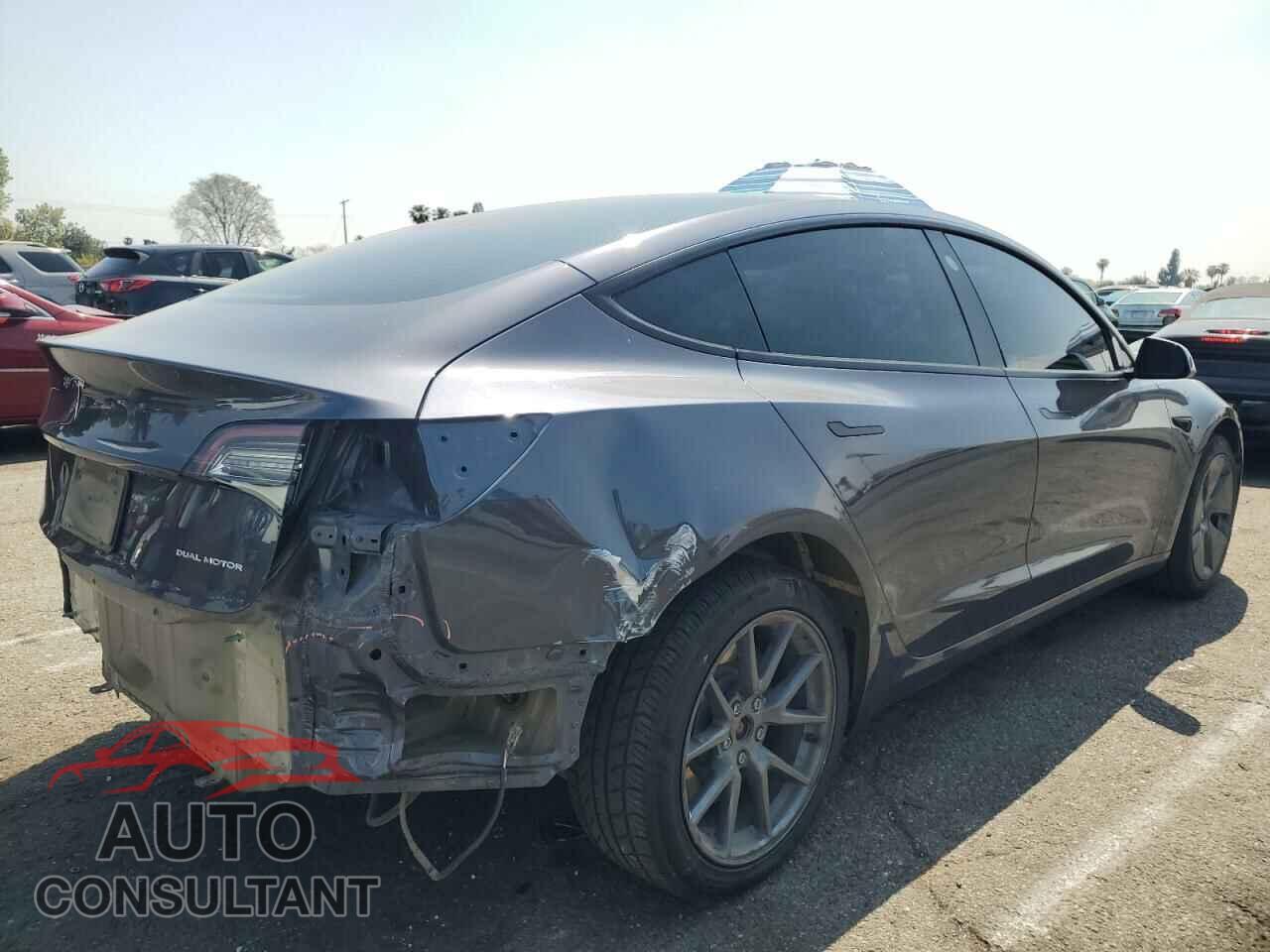 TESLA MODEL 3 2022 - 5YJ3E1EB4NF261400