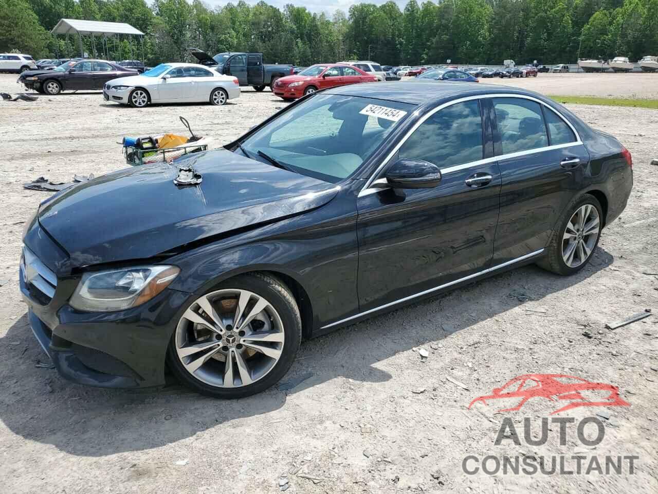 MERCEDES-BENZ C-CLASS 2018 - 55SWF4JB6JU248237