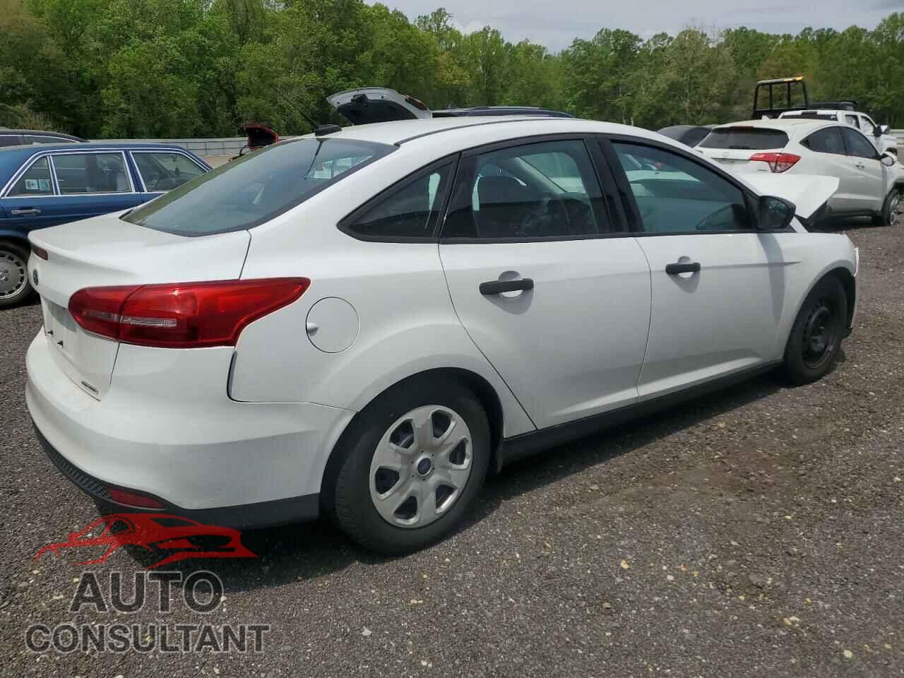 FORD FOCUS 2016 - 1FADP3E28GL314020