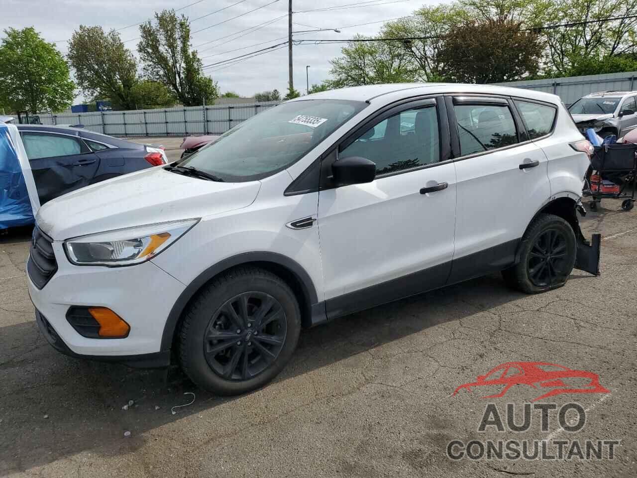 FORD ESCAPE 2017 - 1FMCU0F75HUB40146