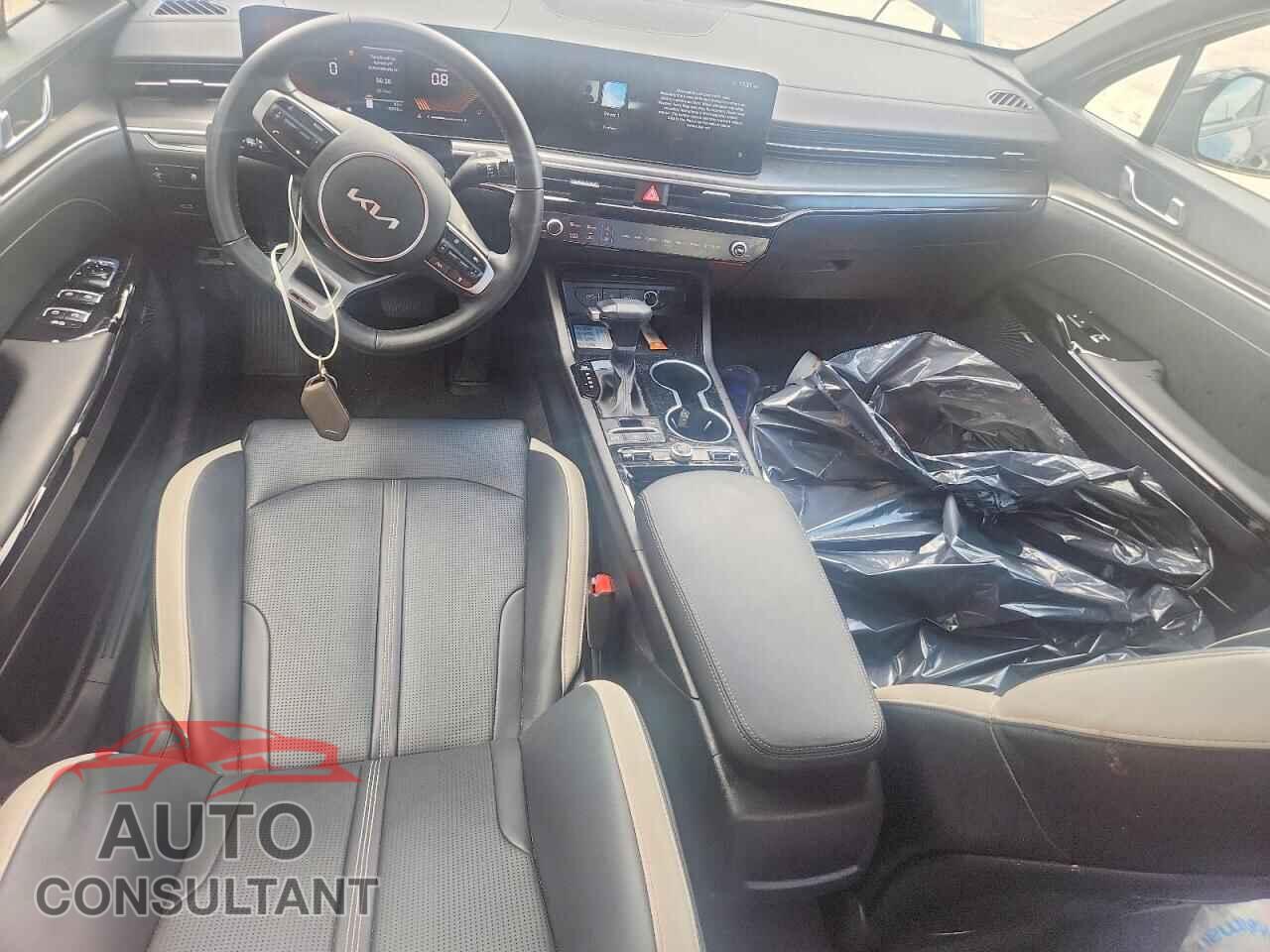 KIA K5 2026 - KNAG64J74T5421501