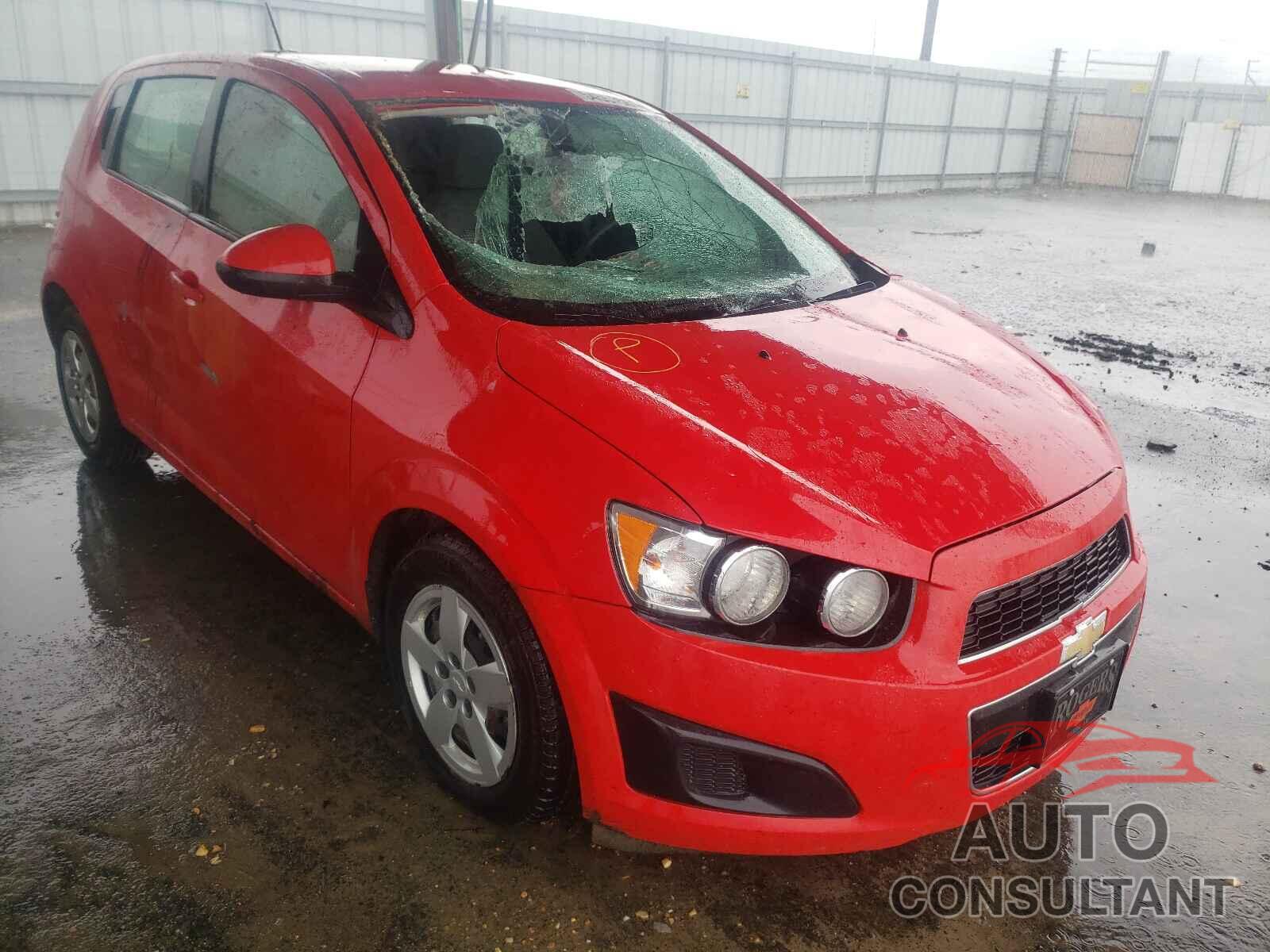 CHEVROLET SONIC 2016 - 1G1JA6SG4G4156147