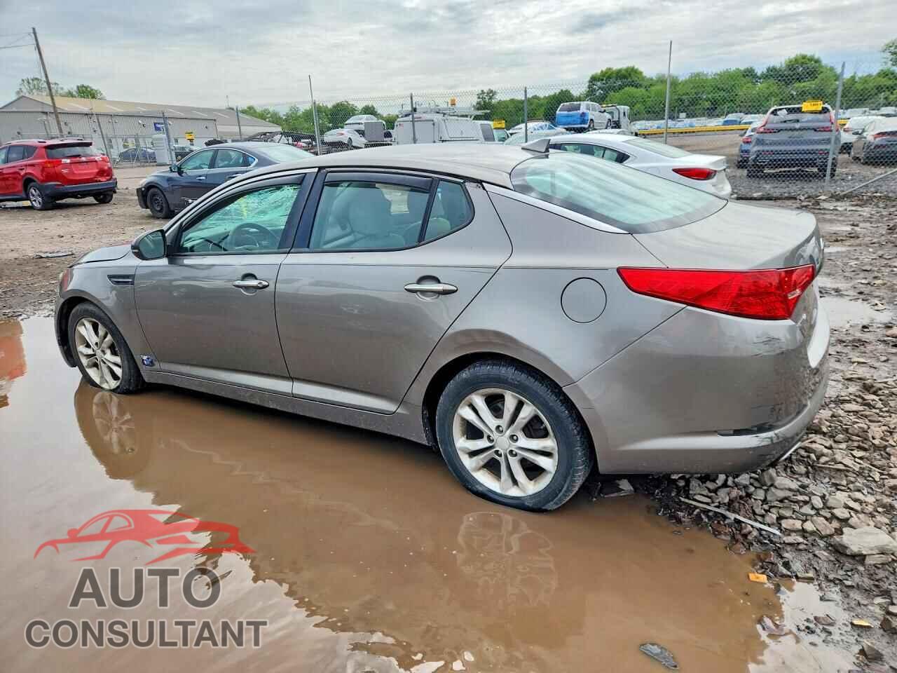 KIA OPTIMA 2012 - 5XXGM4A75CG063927