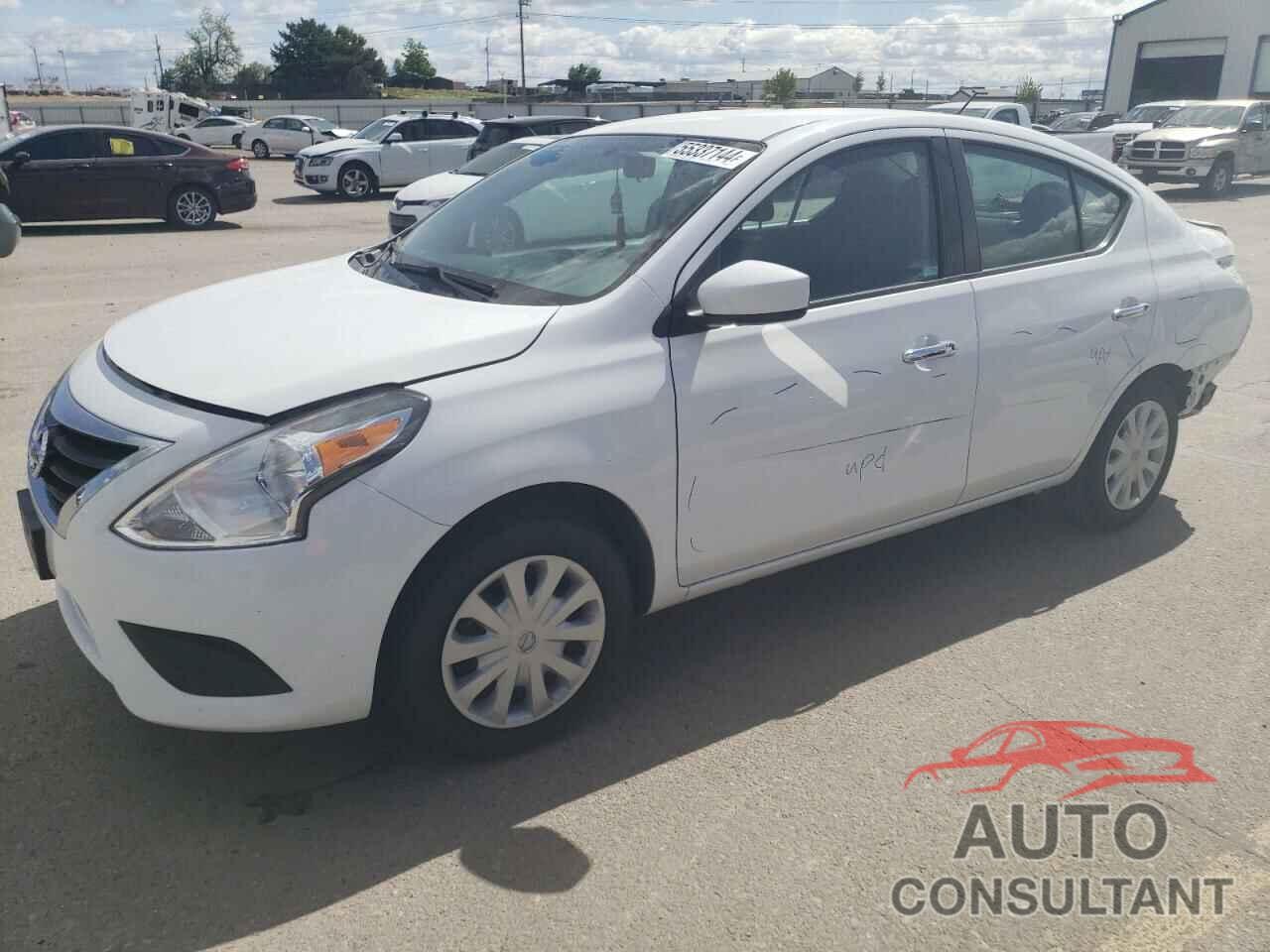 NISSAN VERSA 2018 - 3N1CN7AP0JL834764